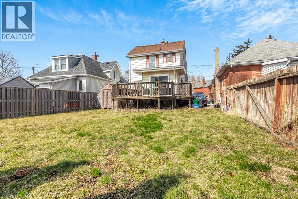 52 Bishop Street, Brantford, Ontario  N3S 1M2 - Photo 3 - 40816949