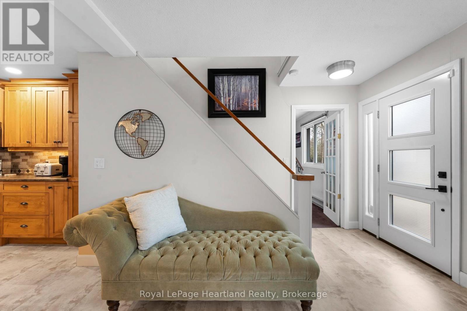 23 Park Road, Goderich, Ontario  N7A 3X8 - Photo 7 - X12946596