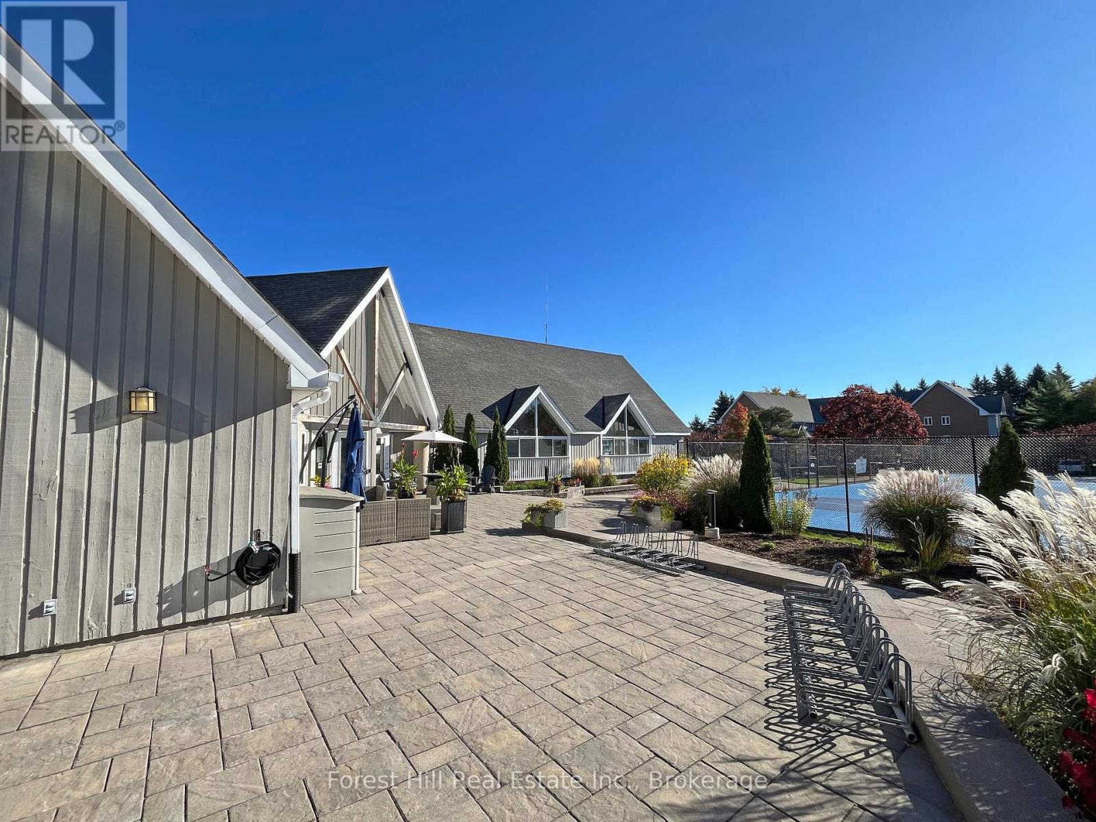 402 - 24 Ramblings Way, Collingwood, Ontario  L9Y 5C6 - Photo 6 - S12946948