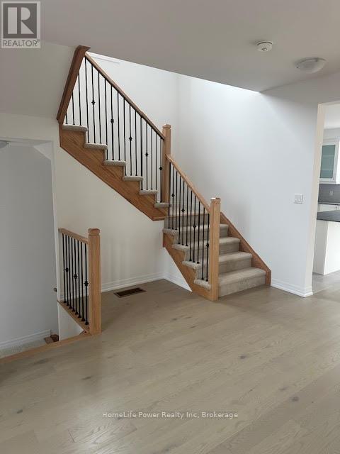 466 Gillespie Street, South-West Oxford, Ontario  N4S 0G7 - Photo 8 - X12947144