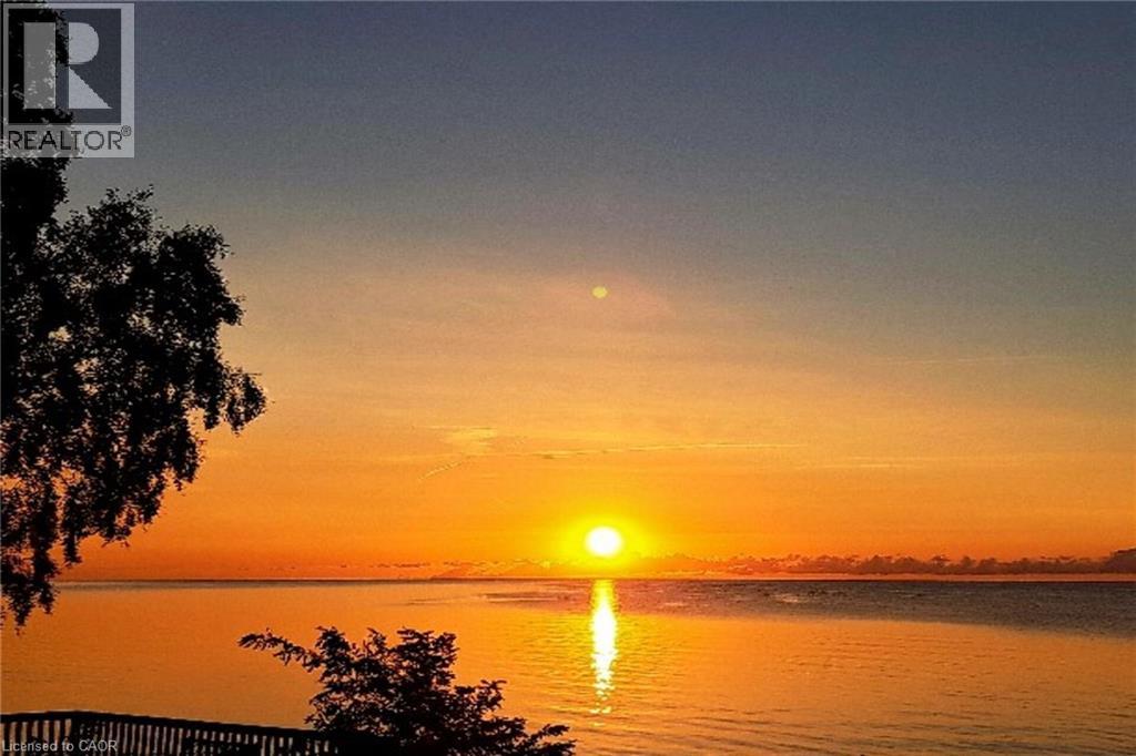 968 South Coast Drive, Selkirk, Ontario  N0A 1L0 - Photo 2 - 40811468