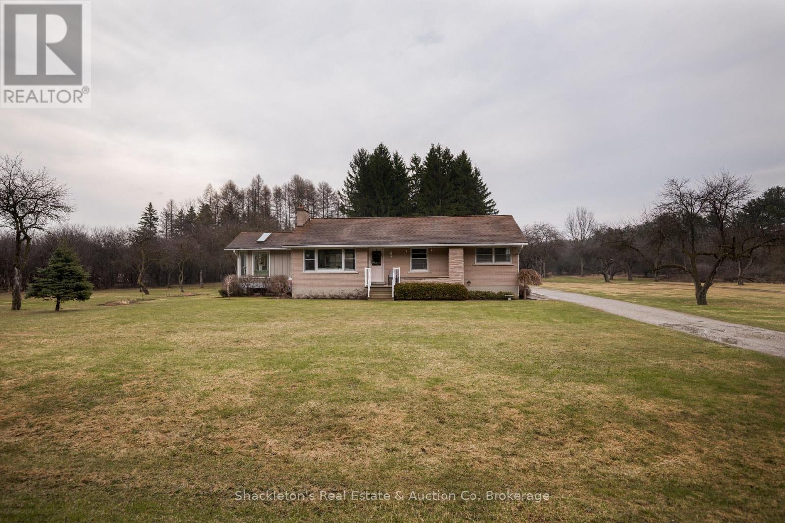 3943 Line 9 Line, Perth South, Ontario  N4X 1C5 - Photo 2 - X12947362