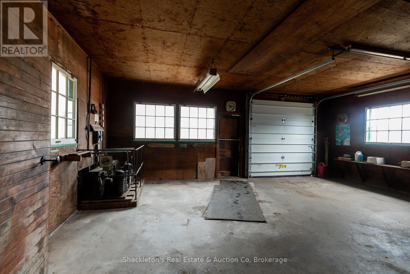 3943 Line 9 Line, Perth South, Ontario  N4X 1C5 - Photo 28 - X12947362