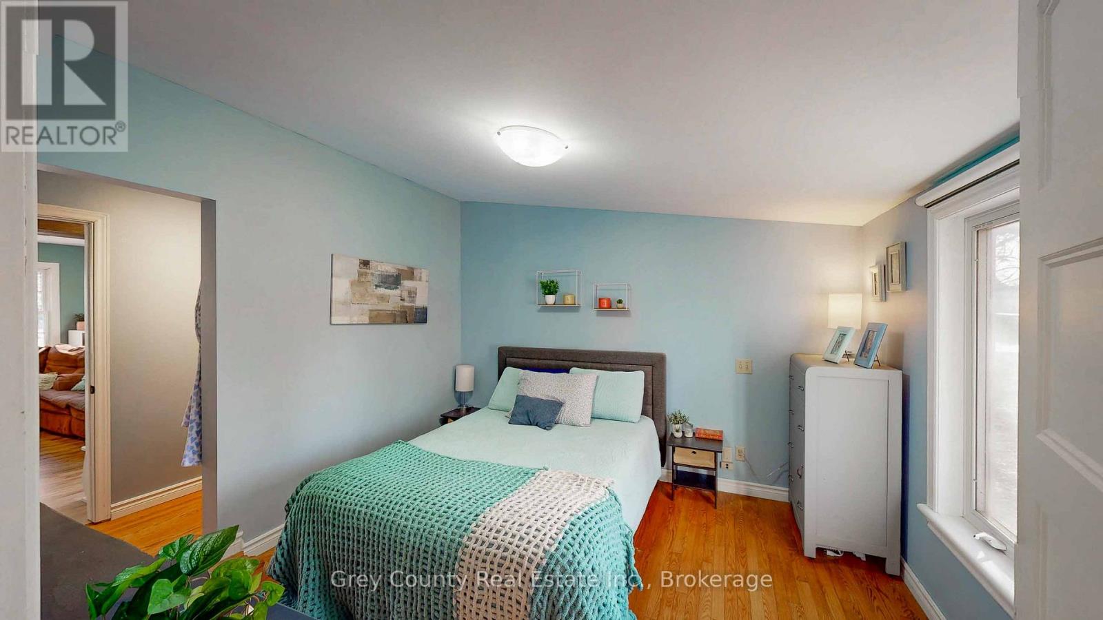 120 Mark Street W, Grey Highlands, Ontario  N0C 1H0 - Photo 32 - X12947454