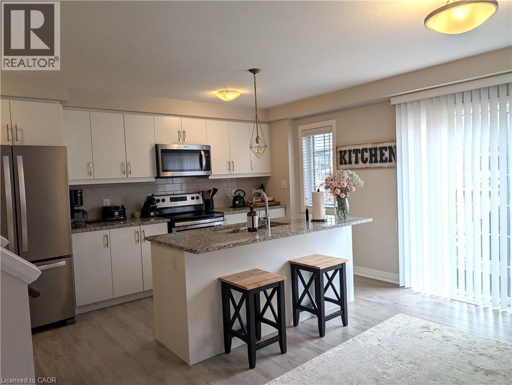 11 Sportsman Hill Street, Kitchener, Ontario  N2P 0J2 - Photo 2 - 40816704