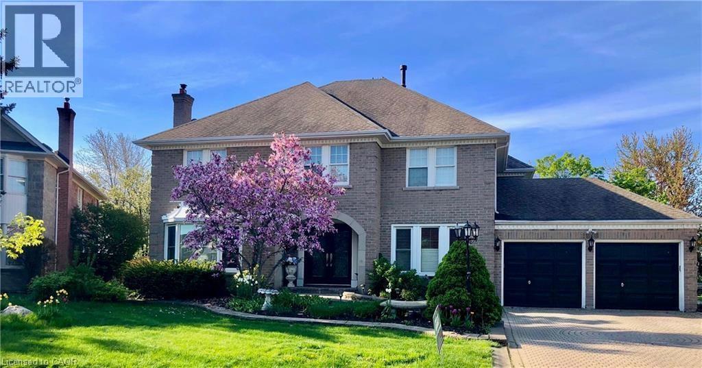 2056 HADFIELD Court, Burlington, Ontario