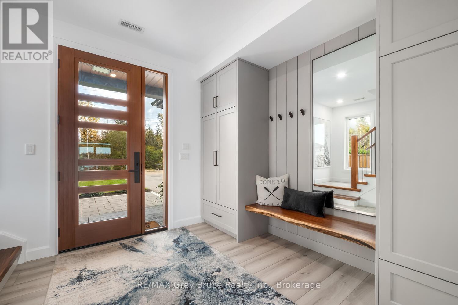 166 Country Side Drive, Chatsworth, Ontario  N0H 1G0 - Photo 4 - X12947580