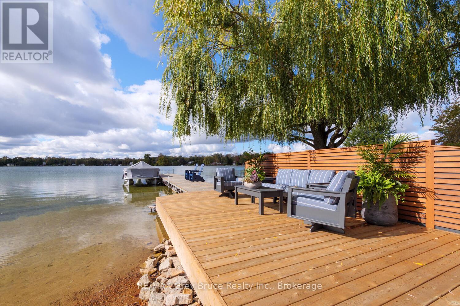 166 Country Side Drive, Chatsworth, Ontario  N0H 1G0 - Photo 43 - X12947580