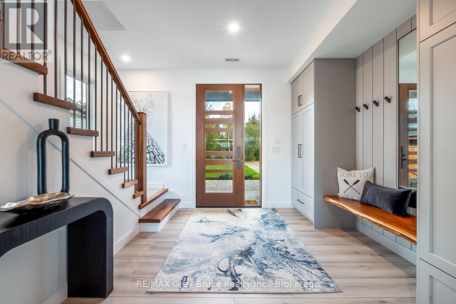 166 Country Side Drive, Chatsworth, Ontario  N0H 1G0 - Photo 5 - X12947580