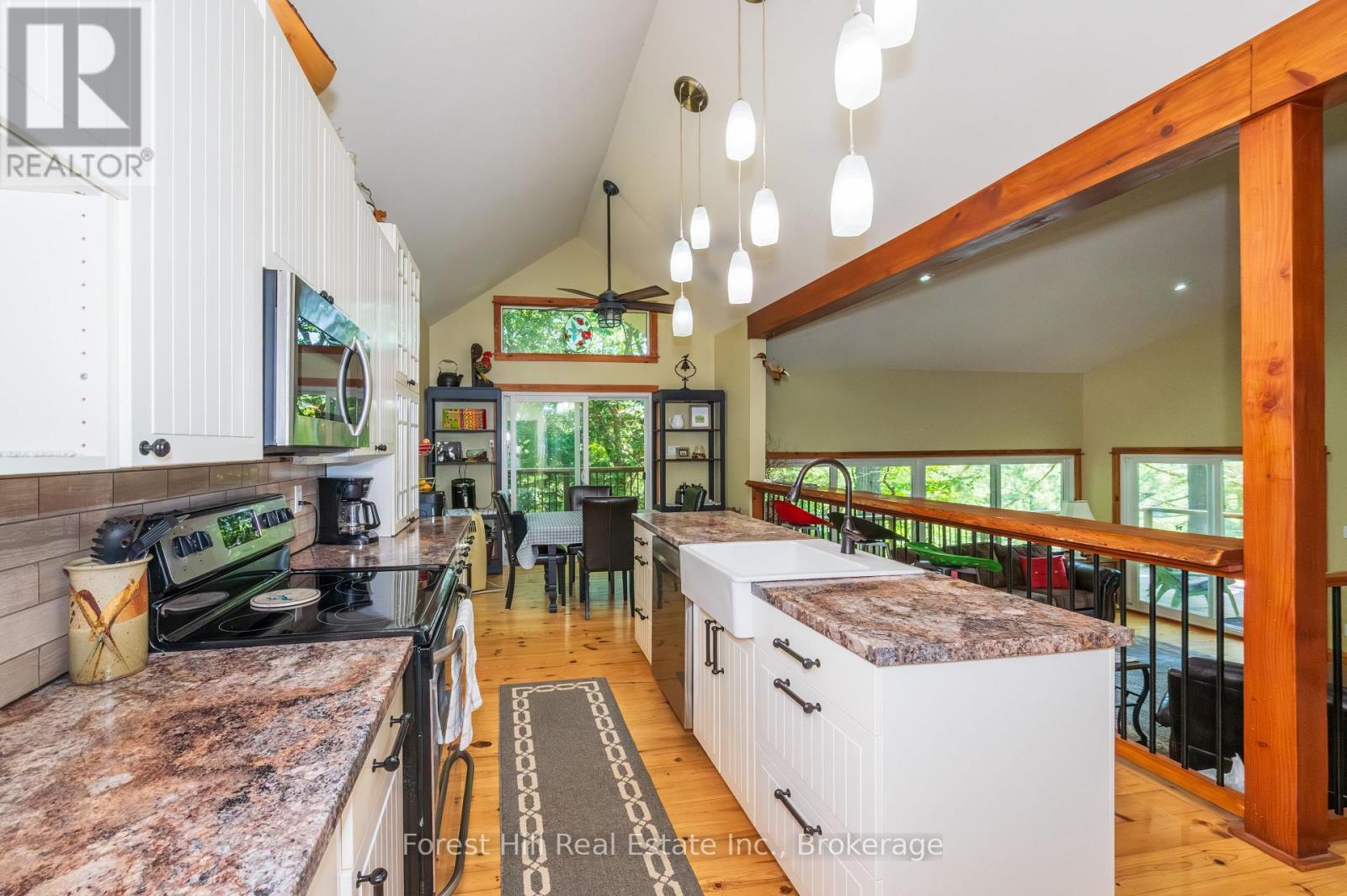 1289 Delbrooke Road S, Lake Of Bays, Ontario  P0H 1H0 - Photo 10 - X12947662