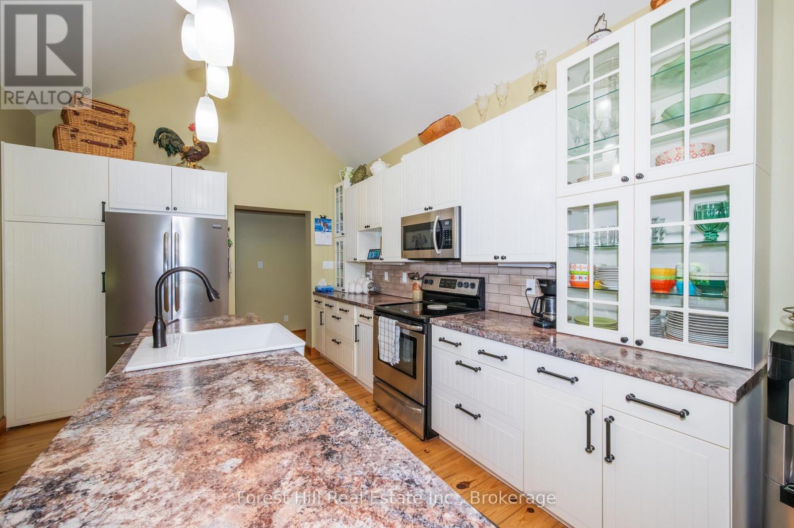 1289 Delbrooke Road S, Lake Of Bays, Ontario  P0H 1H0 - Photo 13 - X12947662