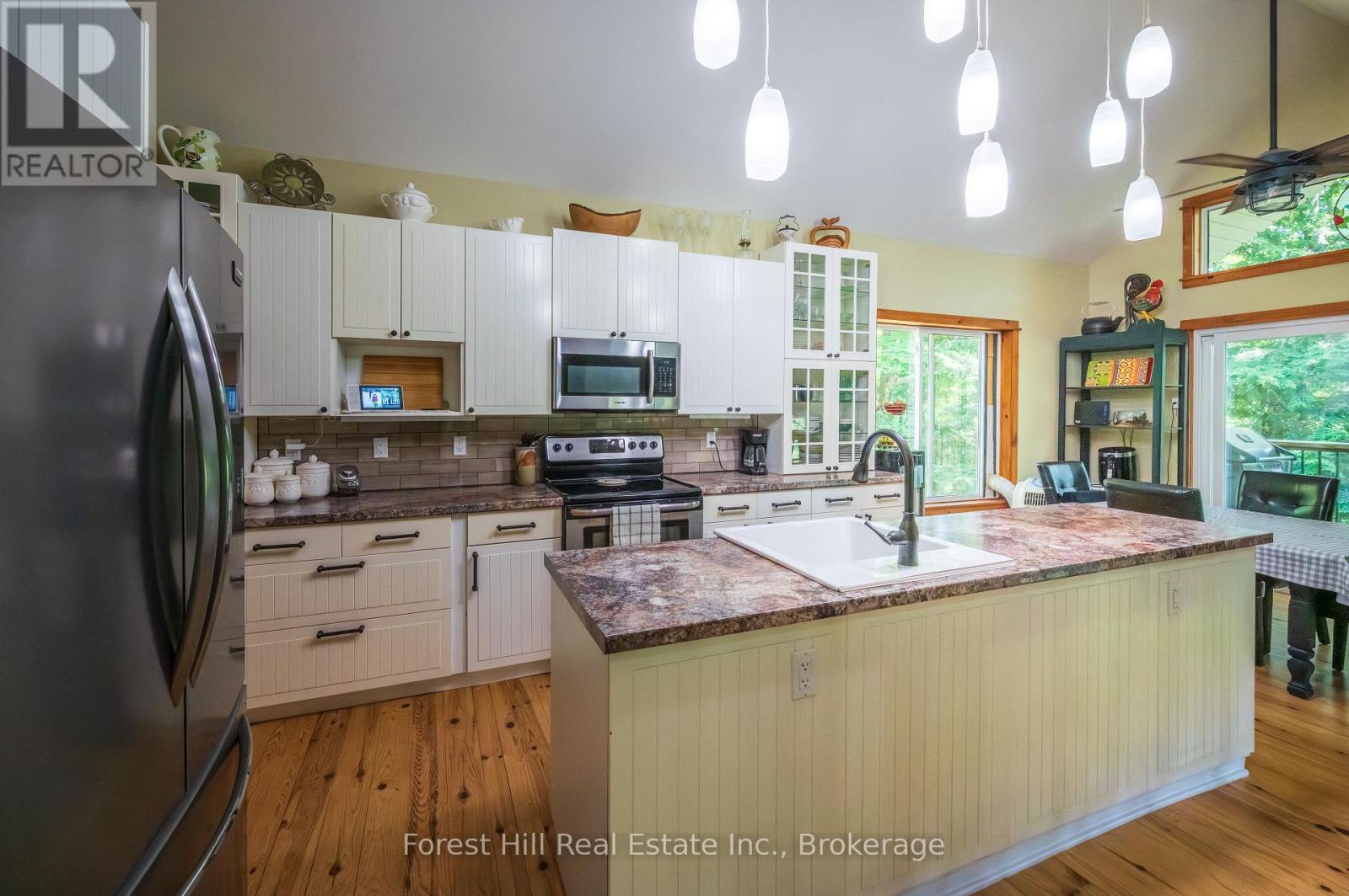 1289 Delbrooke Road S, Lake Of Bays, Ontario  P0H 1H0 - Photo 14 - X12947662