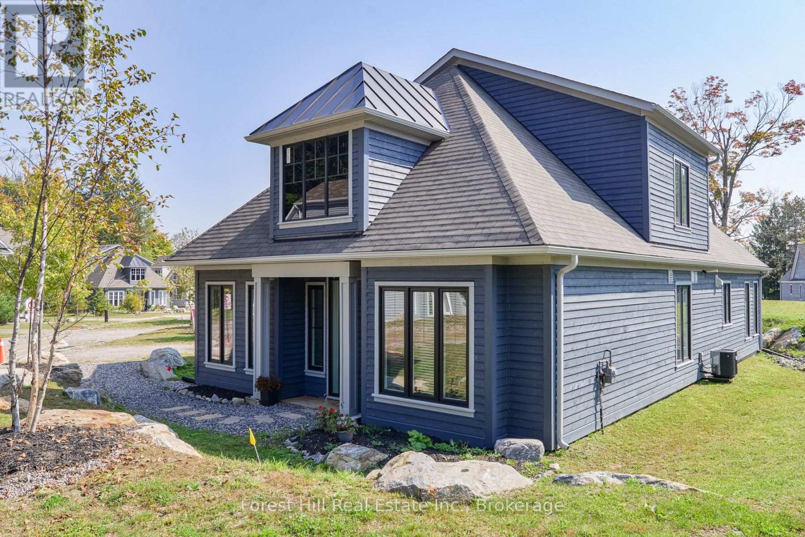 16 - 2054 PENINSULA ROAD, Muskoka Lakes, Ontario