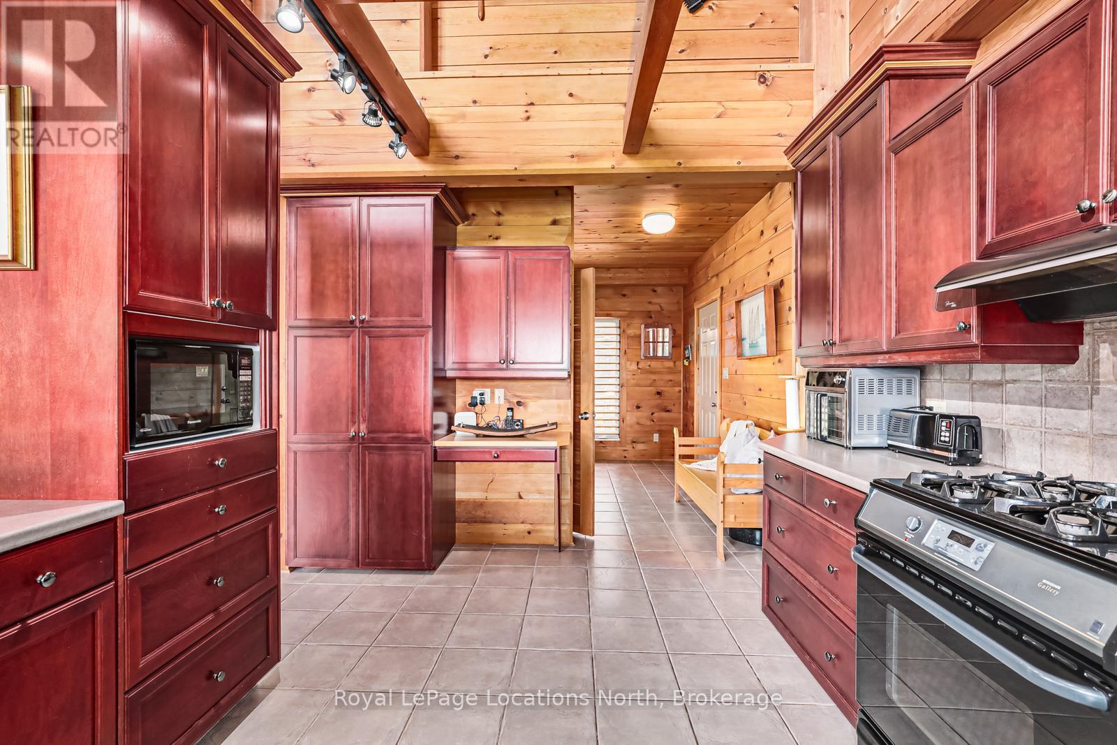 9197 County 91 Road, Clearview, Ontario  L0M 1H0 - Photo 16 - S12947854