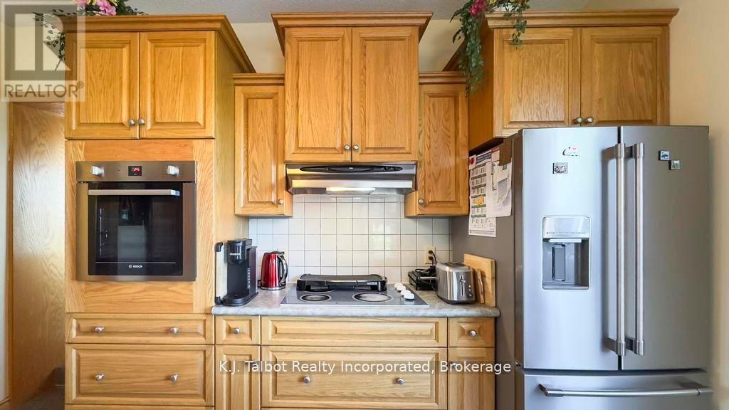 79823 Bluewater Highway, Central Huron, Ontario  N7A 3X8 - Photo 18 - X12947792