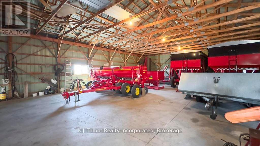 79823 Bluewater Highway, Central Huron, Ontario  N7A 3X8 - Photo 8 - X12947792