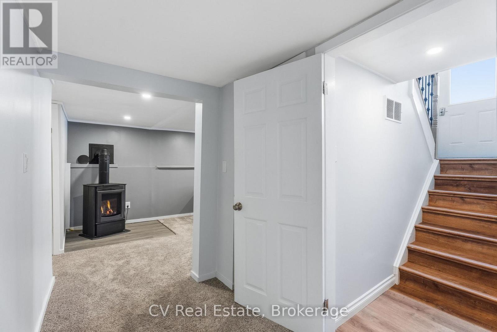 165 Watson Lane, Gravenhurst, Ontario  P1P 1P6 - Photo 27 - X12947844