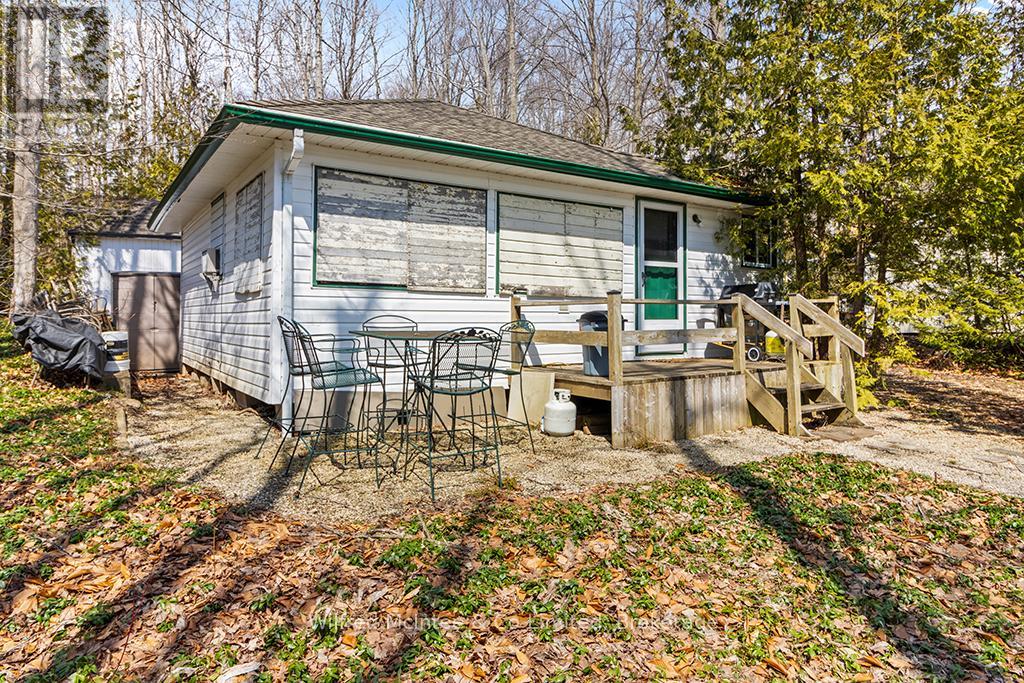 48 Maple Drive, South Bruce Peninsula, Ontario  N0H 1A0 - Photo 13 - X12947894
