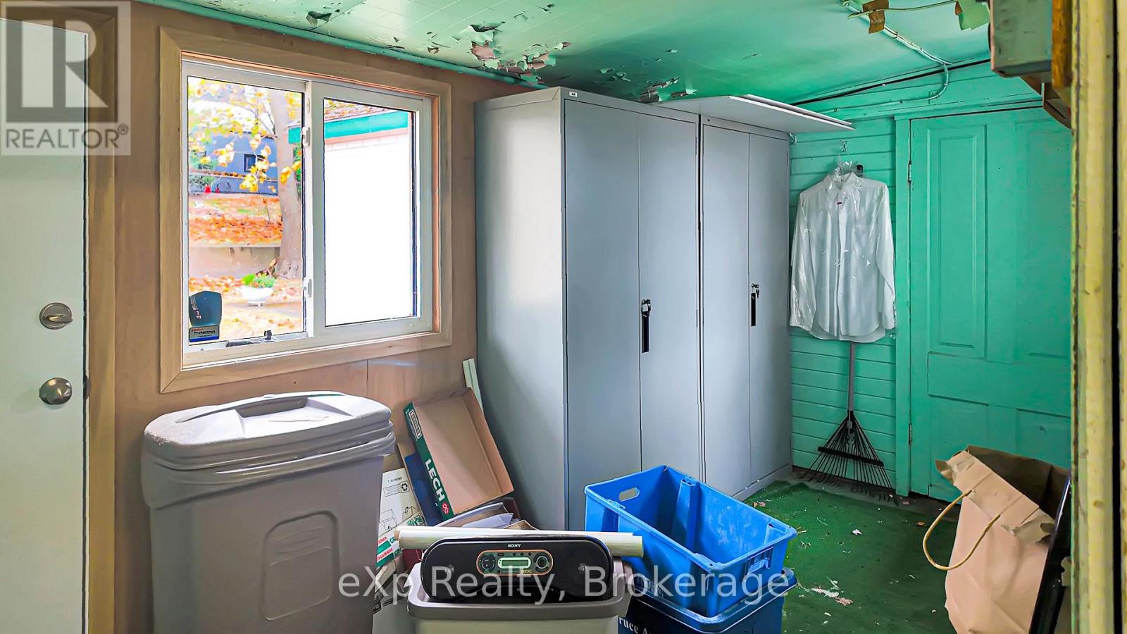 21 Grosvenor Street N, Saugeen Shores, Ontario  N0H 2L0 - Photo 14 - X12947904