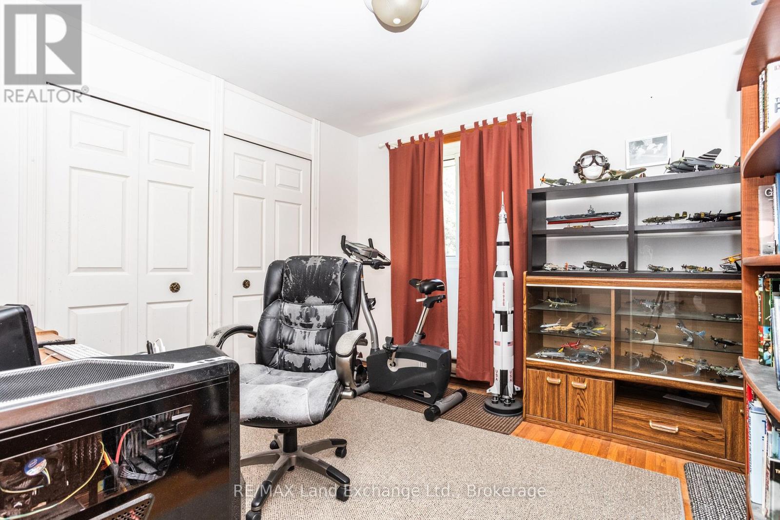 991 Bricker Street N, Saugeen Shores, Ontario  N0H 2C3 - Photo 13 - X12948030