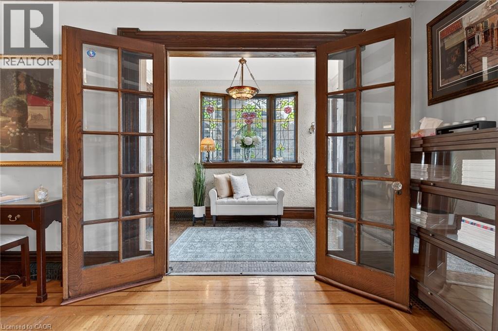 151 Holton Avenue S, Hamilton, Ontario  L8M 2L6 - Photo 14 - 40817041