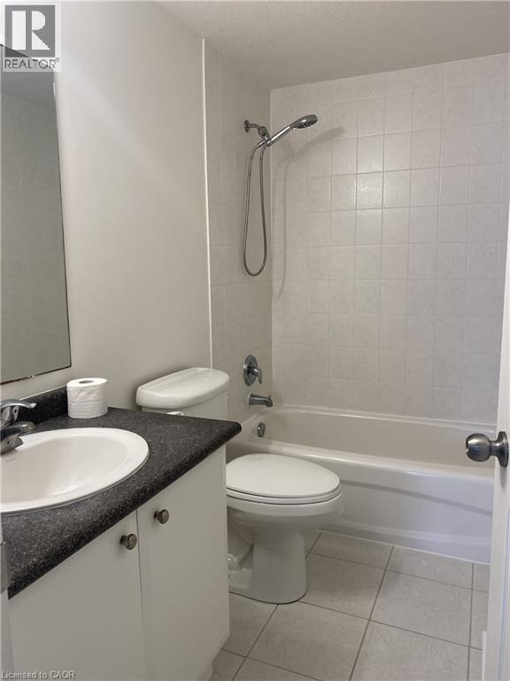 517 Virginia Creeper Street, Waterloo, Ontario  N2V 2W4 - Photo 12 - 40816935