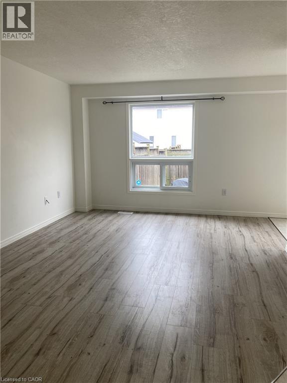 517 Virginia Creeper Street, Waterloo, Ontario  N2V 2W4 - Photo 6 - 40816935