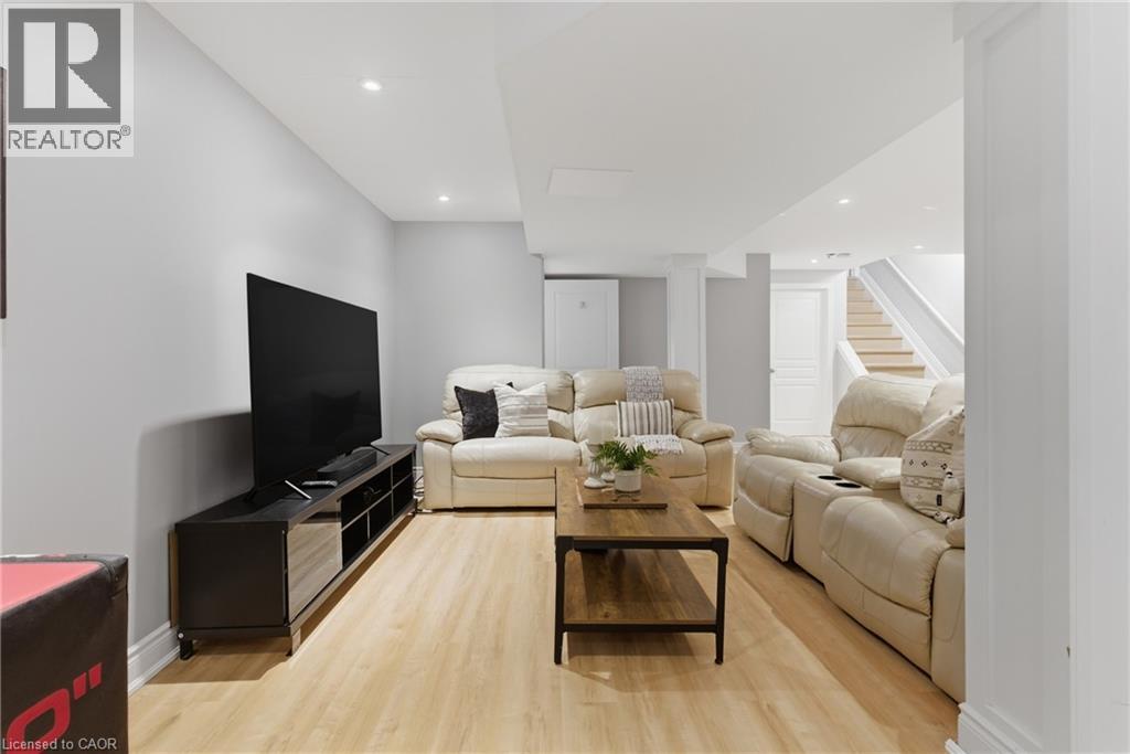 2267 Whistling Springs Crescent, Oakville, Ontario  L6M 5G5 - Photo 25 - 40817091