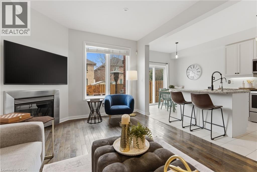 2267 Whistling Springs Crescent, Oakville, Ontario  L6M 5G5 - Photo 6 - 40817091