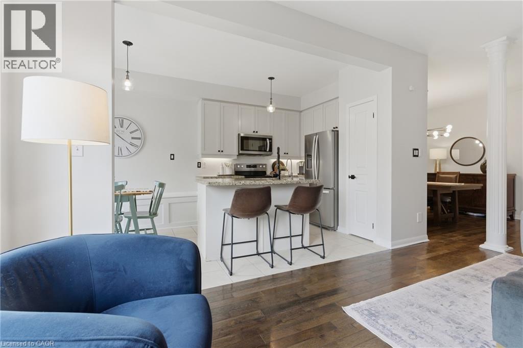 2267 Whistling Springs Crescent, Oakville, Ontario  L6M 5G5 - Photo 7 - 40817091