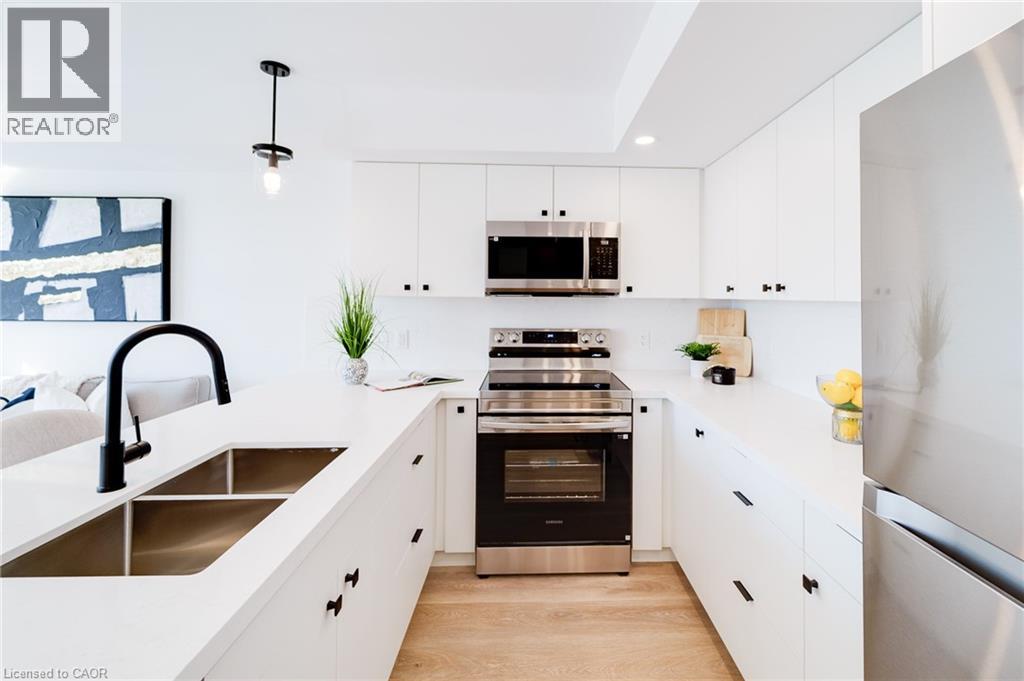 825 Stirling Avenue S Unit# 3, Kitchener, Ontario  N2M 3K4 - Photo 7 - 40815799