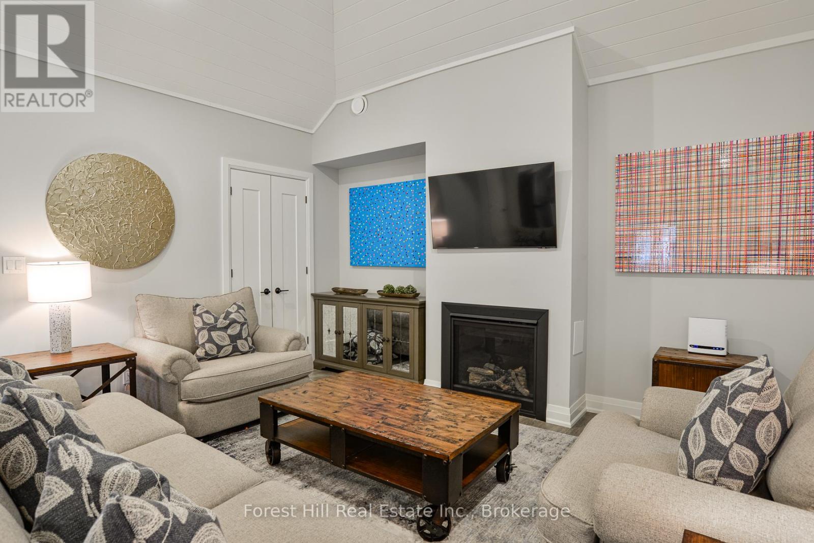 62 - 2054 Peninsula Road, Muskoka Lakes, Ontario  P0B 1G0 - Photo 11 - X12948668