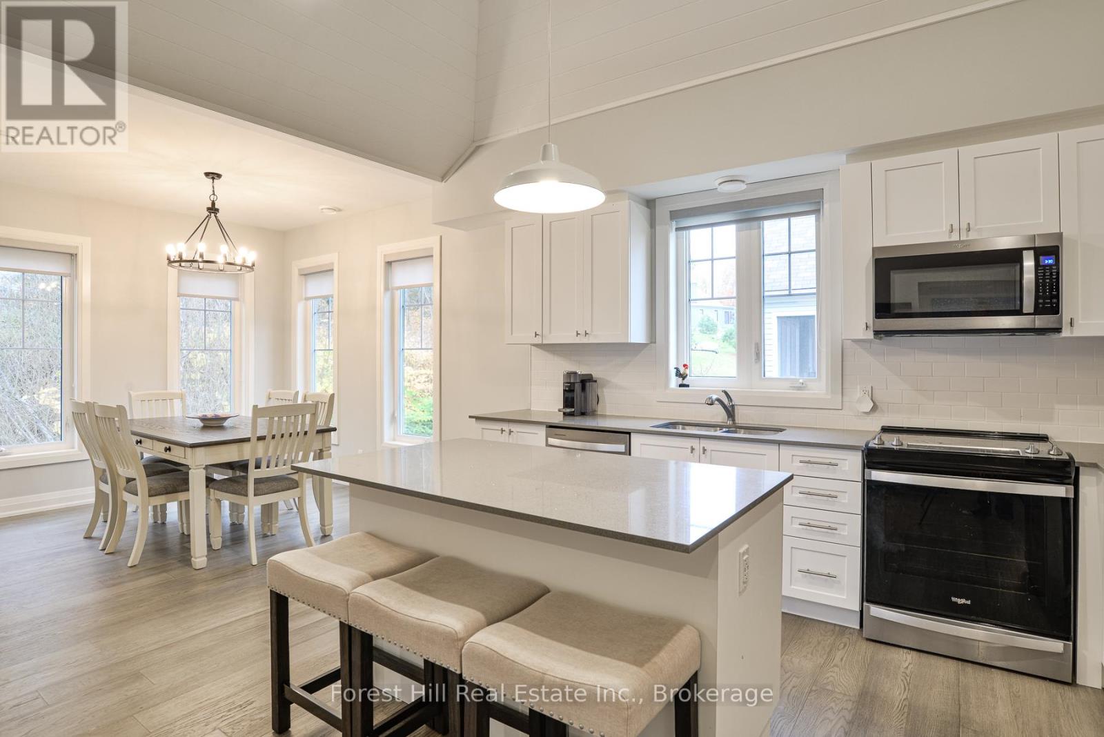 62 - 2054 Peninsula Road, Muskoka Lakes, Ontario  P0B 1G0 - Photo 15 - X12948668