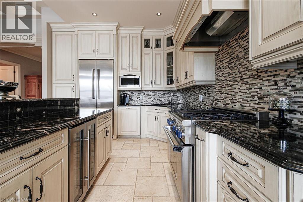 205 Paige Place, Kitchener, Ontario   - Photo 10 - 40817136