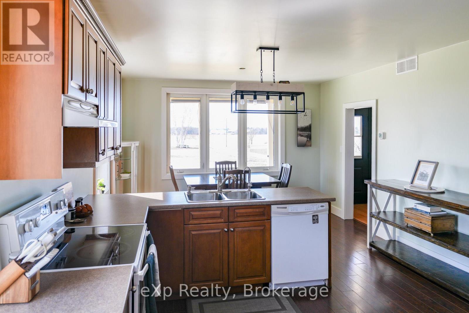 55163 Concession Road 12, Chatsworth, Ontario  N0G 1L0 - Photo 19 - X12948944