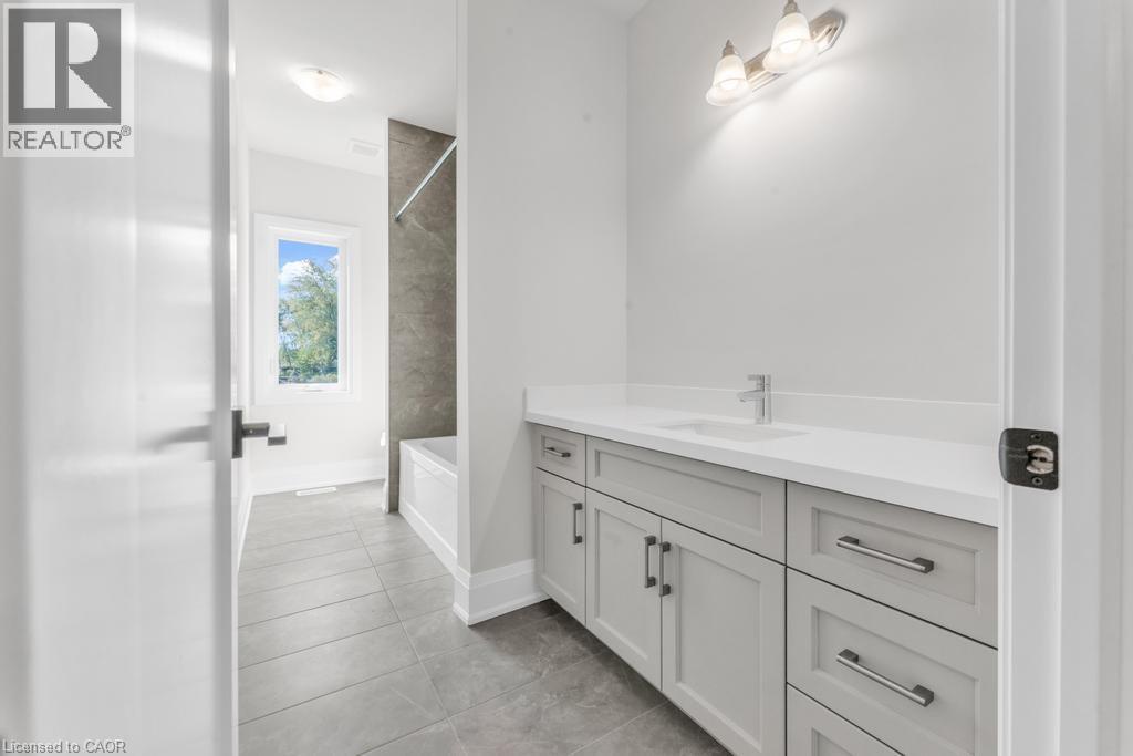 198 Kellogg Avenue, Hamilton, Ontario  L0R 1W0 - Photo 17 - 40817142