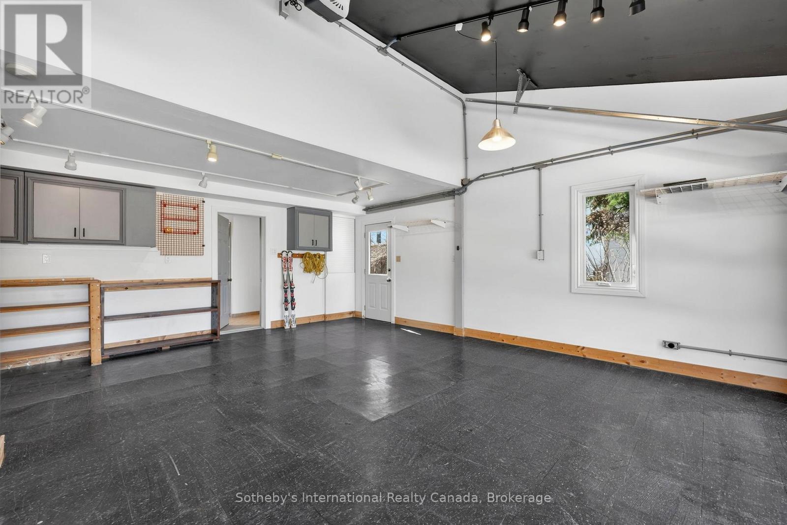 288 Sixth Street, Collingwood, Ontario  L9Y 1Z5 - Photo 33 - S12949182