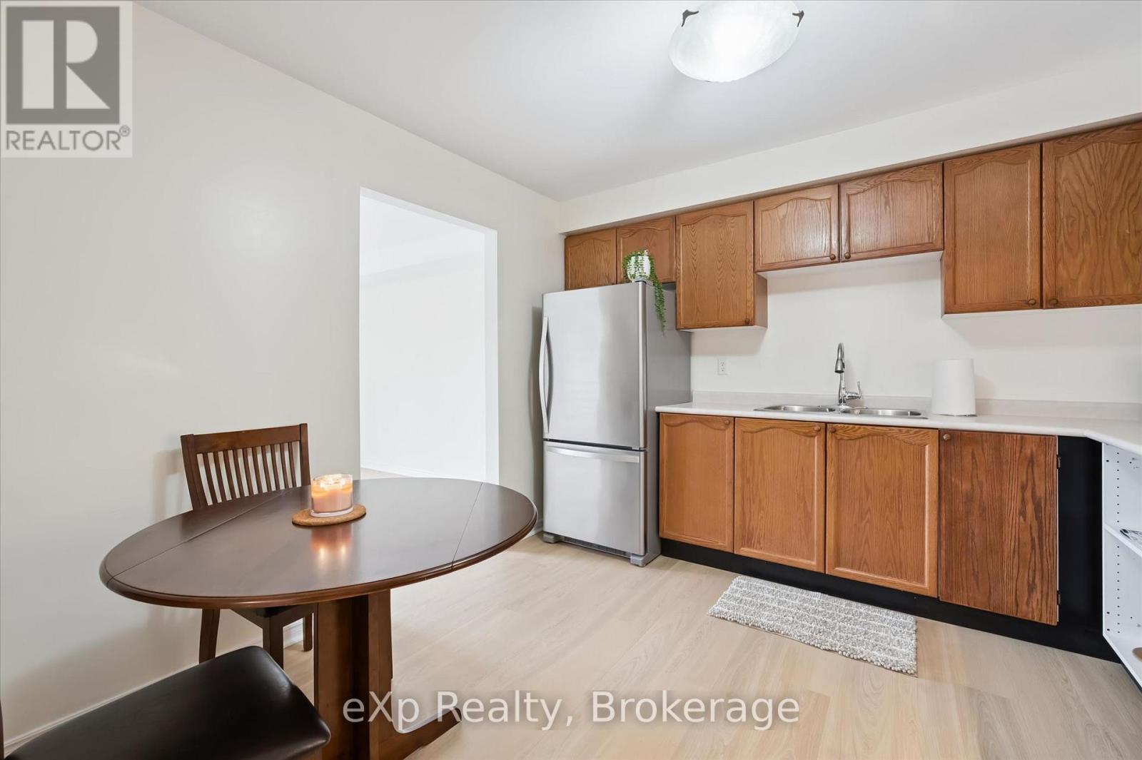 212 - 456 Janefield Avenue, Guelph, Ontario  N1G 4R8 - Photo 10 - X12949174