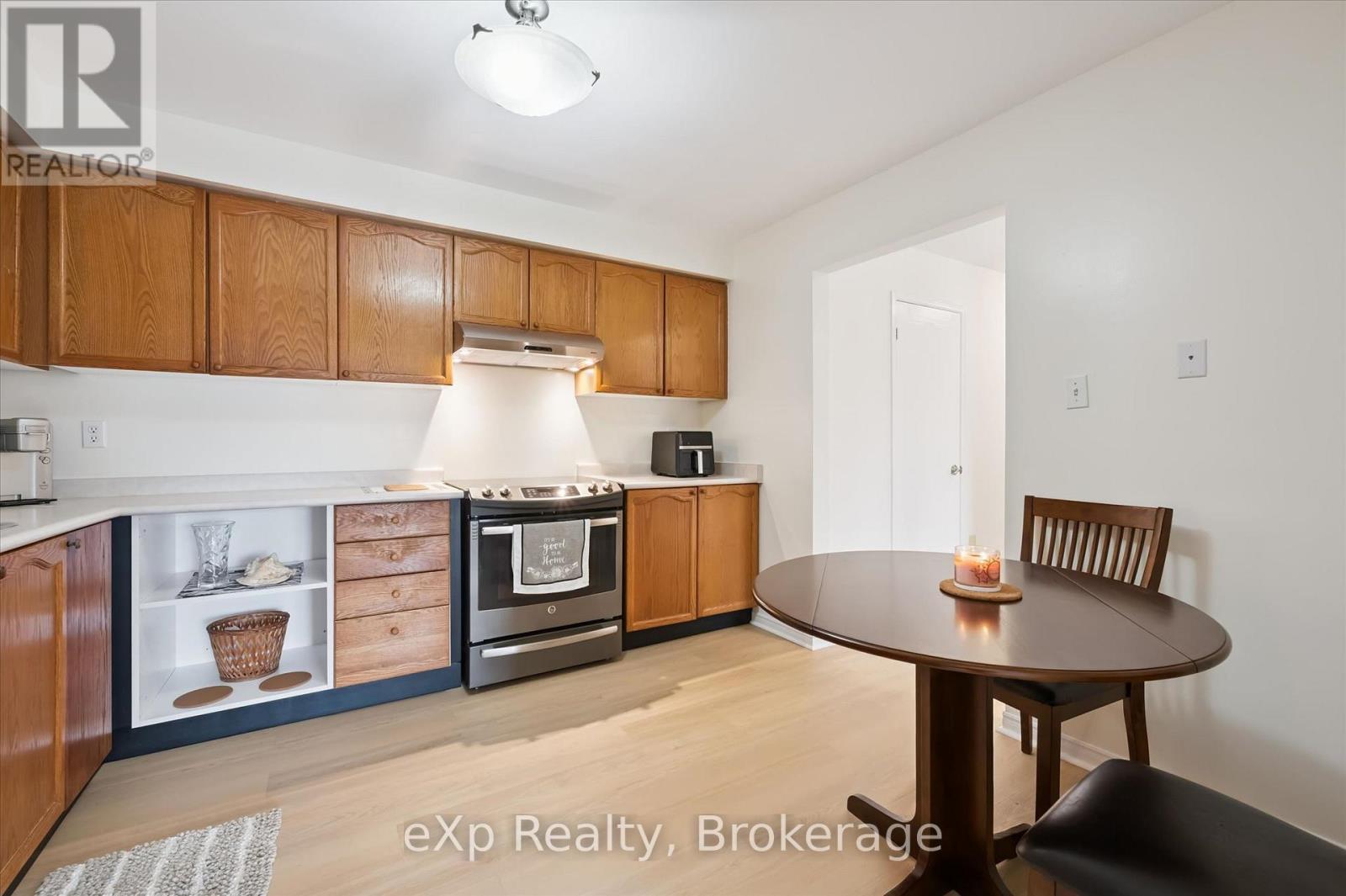 212 - 456 Janefield Avenue, Guelph, Ontario  N1G 4R8 - Photo 8 - X12949174