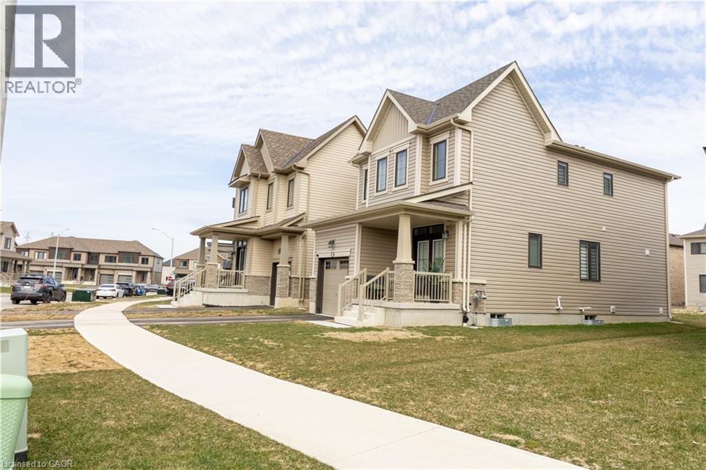 16 Brighton Lane, Thorold, Ontario  L2V 0B7 - Photo 2 - 40817122