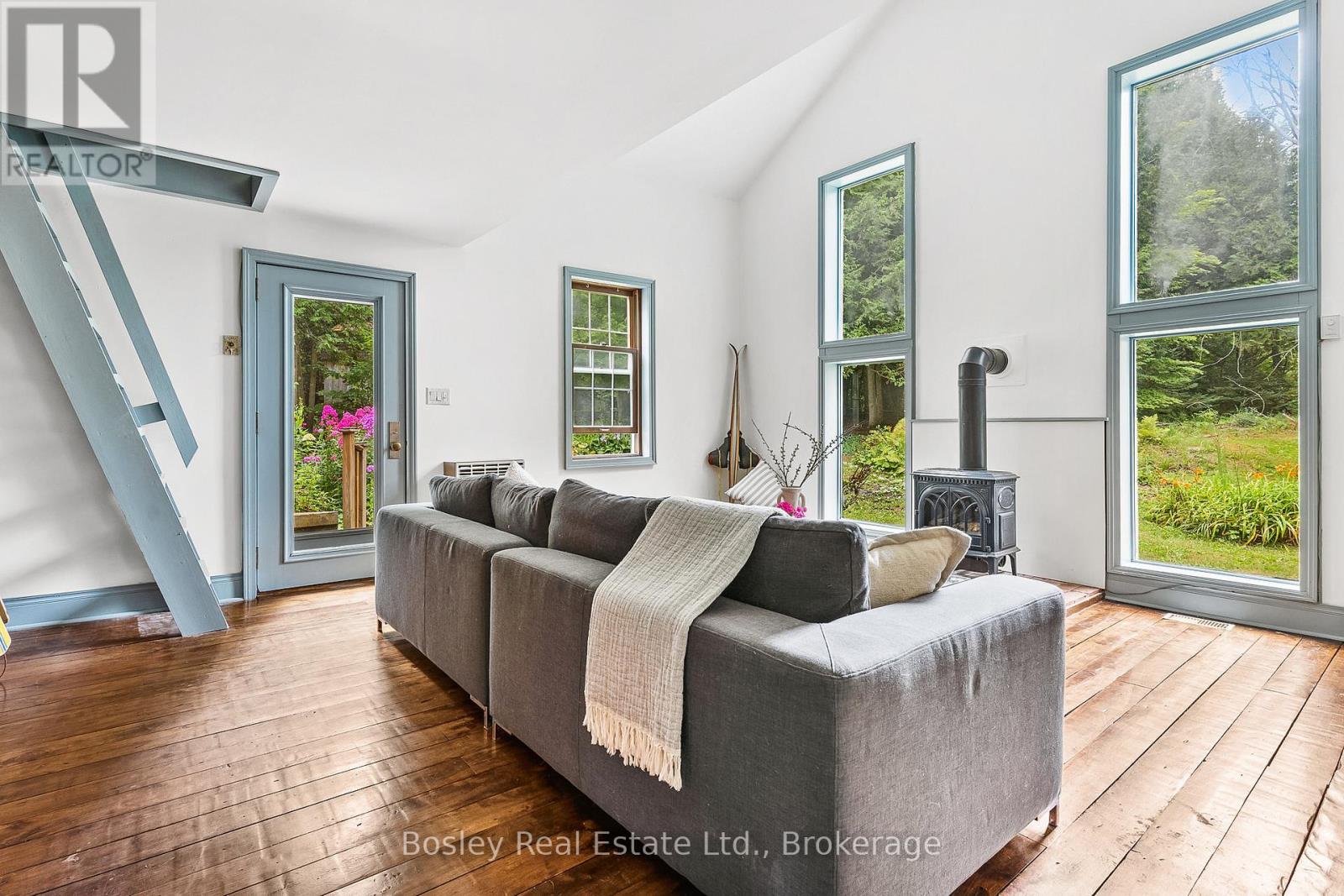 355276 The Blue Mountains Euphrasia Townline, Blue Mountains, Ontario  N0H 1J0 - Photo 18 - X12949292