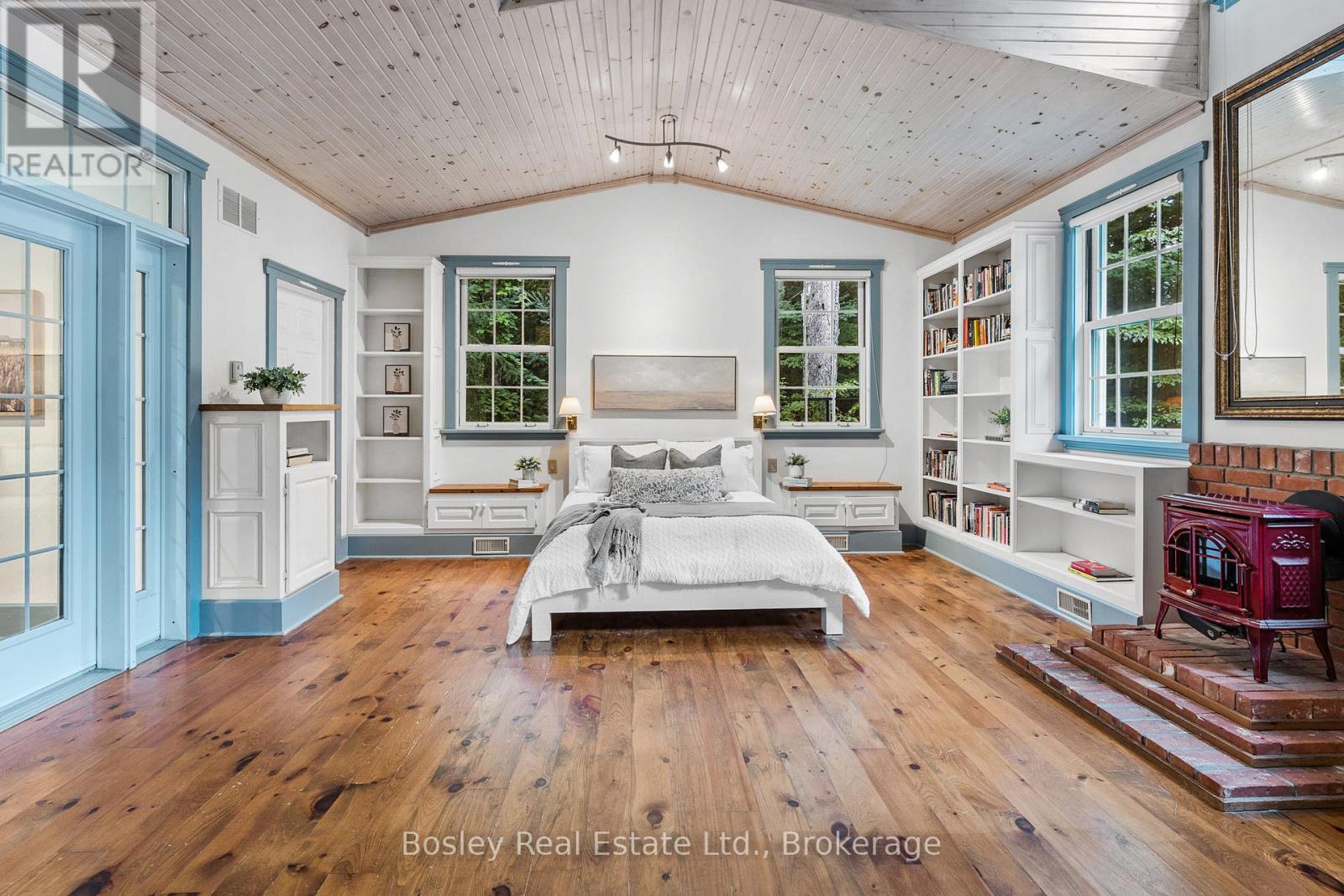 355276 The Blue Mountains Euphrasia Townline, Blue Mountains, Ontario  N0H 1J0 - Photo 24 - X12949292