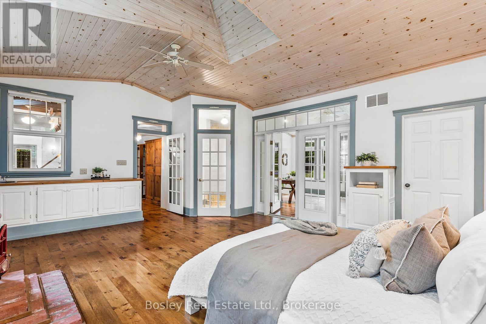 355276 The Blue Mountains Euphrasia Townline, Blue Mountains, Ontario  N0H 1J0 - Photo 25 - X12949292