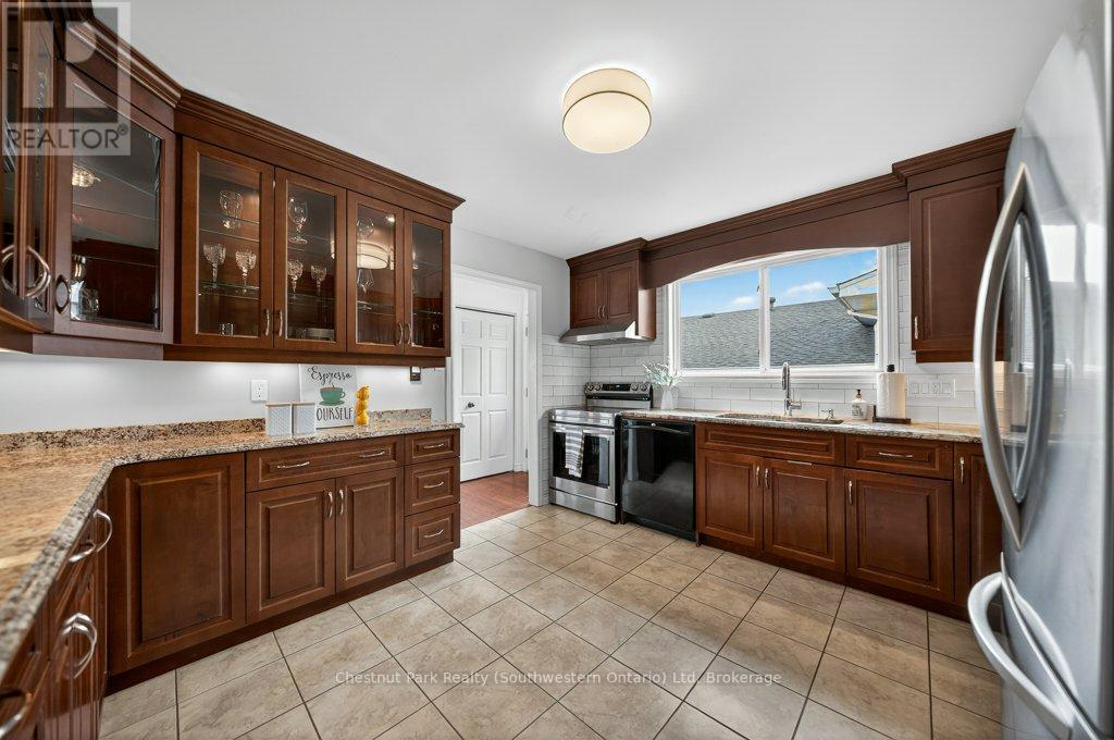 113 Sanderson Drive, Guelph, Ontario  N1H 7K1 - Photo 21 - X12949386