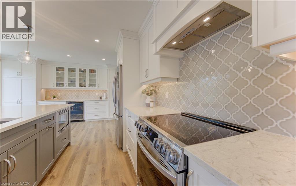 395 Warrington Drive, Waterloo, Ontario  N2L 2P7 - Photo 17 - 40817115