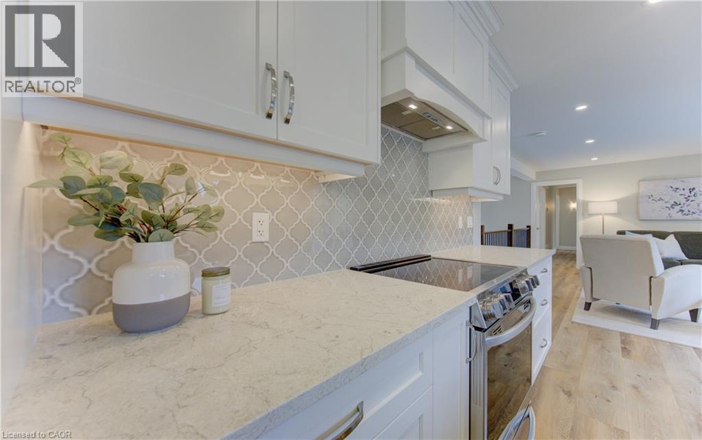 395 Warrington Drive, Waterloo, Ontario  N2L 2P7 - Photo 19 - 40817115