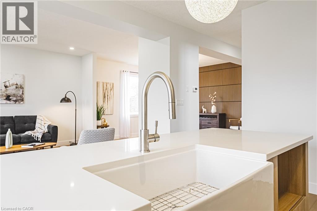 200 Benninger Drive, Kitchener, Ontario  N2E 0E9 - Photo 11 - 40814416