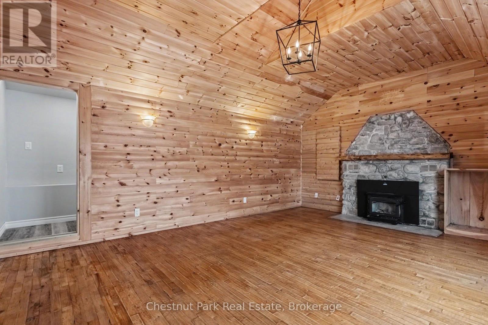 1132 Dyers Bay Road, Northern Bruce Peninsula, Ontario  N0H 1Z0 - Photo 30 - X12949770