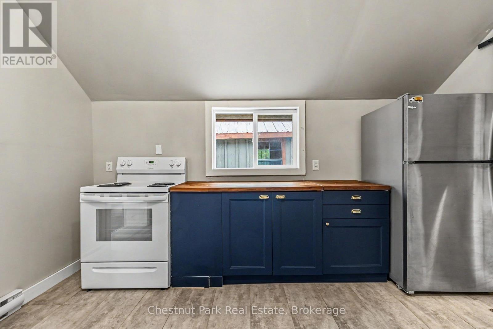 1132 Dyers Bay Road, Northern Bruce Peninsula, Ontario  N0H 1Z0 - Photo 34 - X12949770