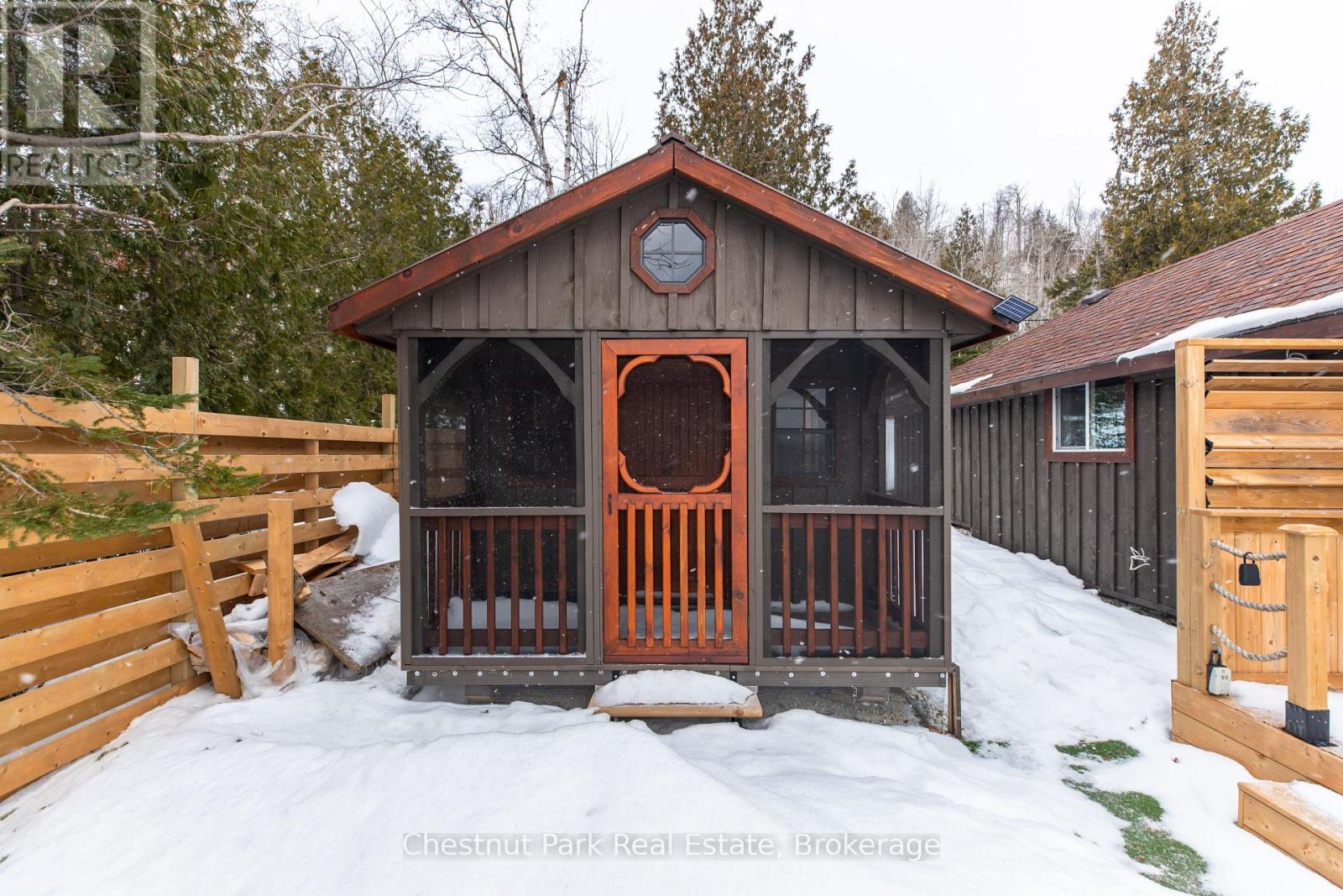 1132 Dyers Bay Road, Northern Bruce Peninsula, Ontario  N0H 1Z0 - Photo 44 - X12949770